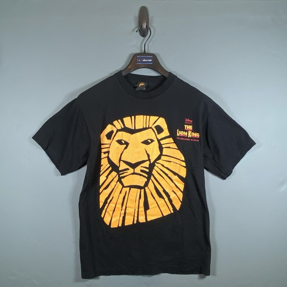The Lion King Broadway Musical Disney Cartoon Graphic Shirt - Size Large